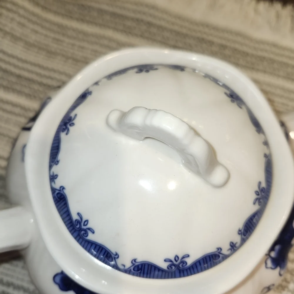 London pottery Blue and White Floral Teapot